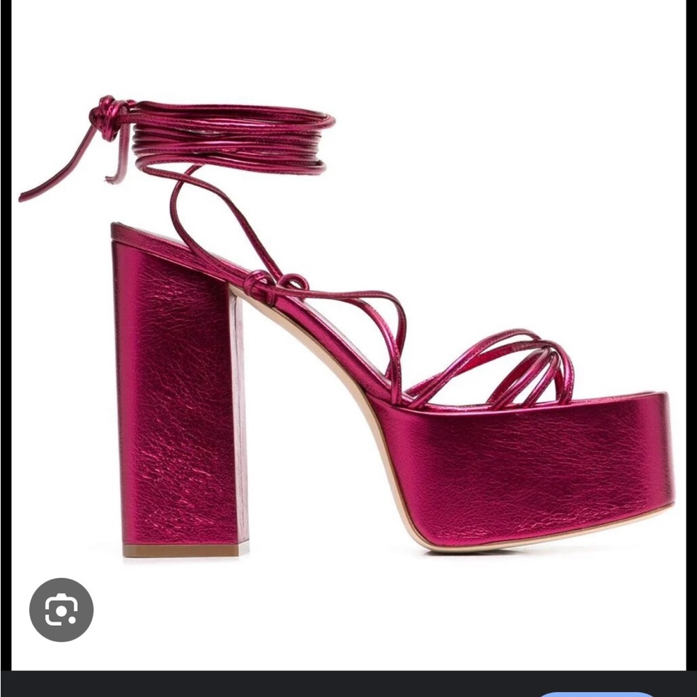 Paris Texas Malena Platform Sandals never worn in box size 6